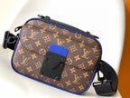 VL Crossbody Bag (21)