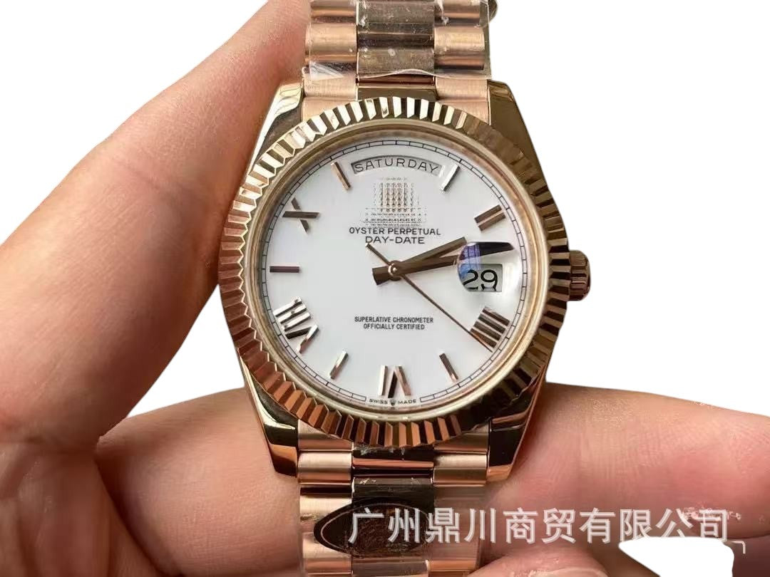 R WATCH (3) 9