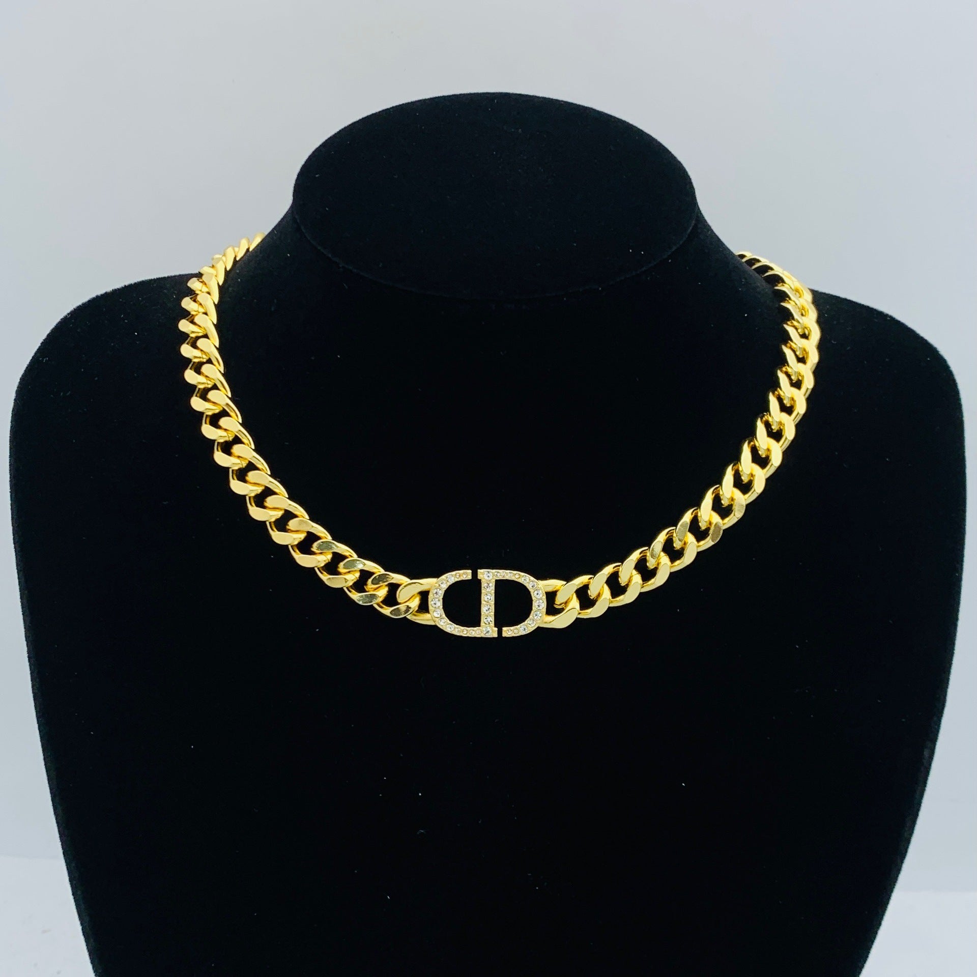 DIO JEWELERY (1) 2