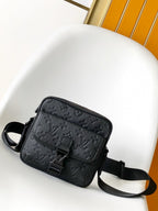 VL Crossbody Bag (21)