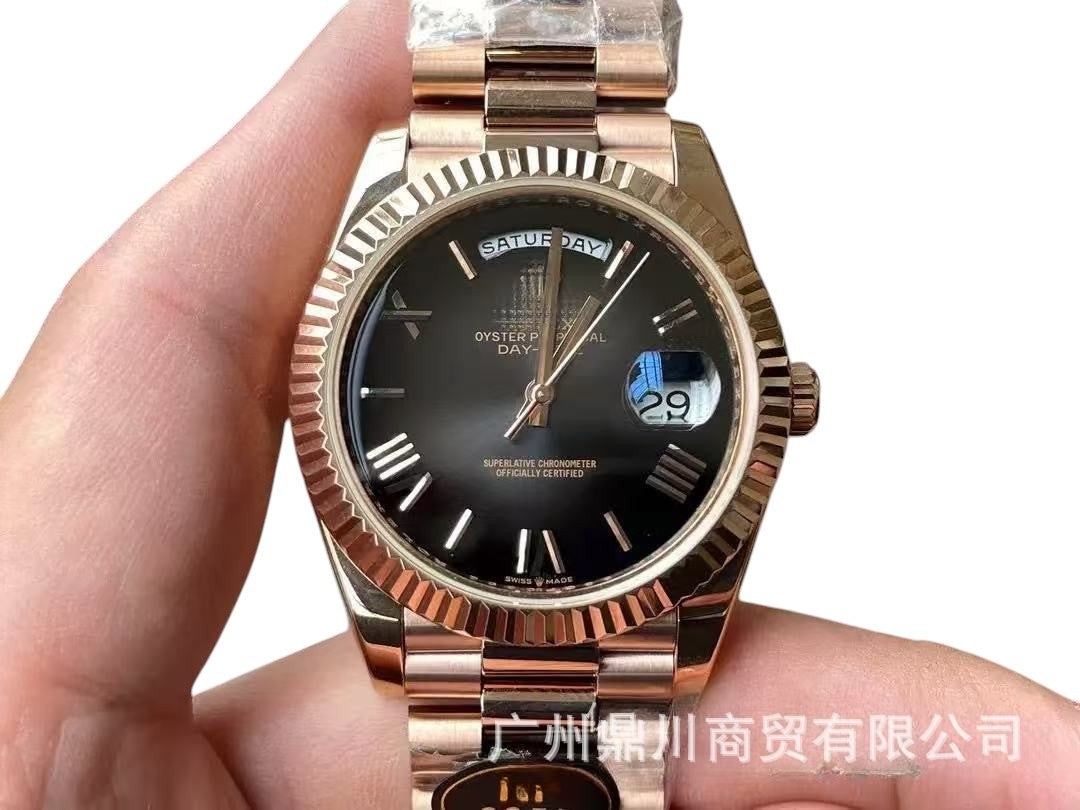R WATCH (3) 16