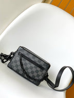 VL Crossbody Bag (21)