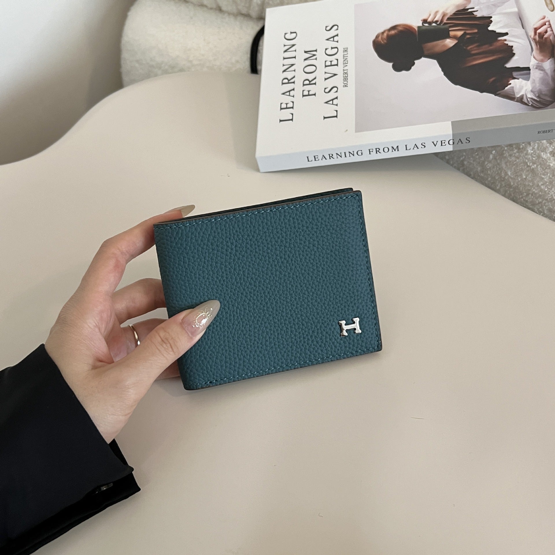 HERM WALLET (1) 13