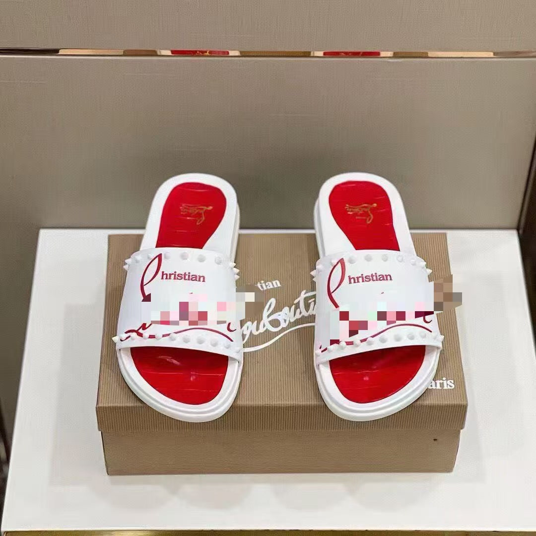 LOUBOUTIN SLIDES (1) 26