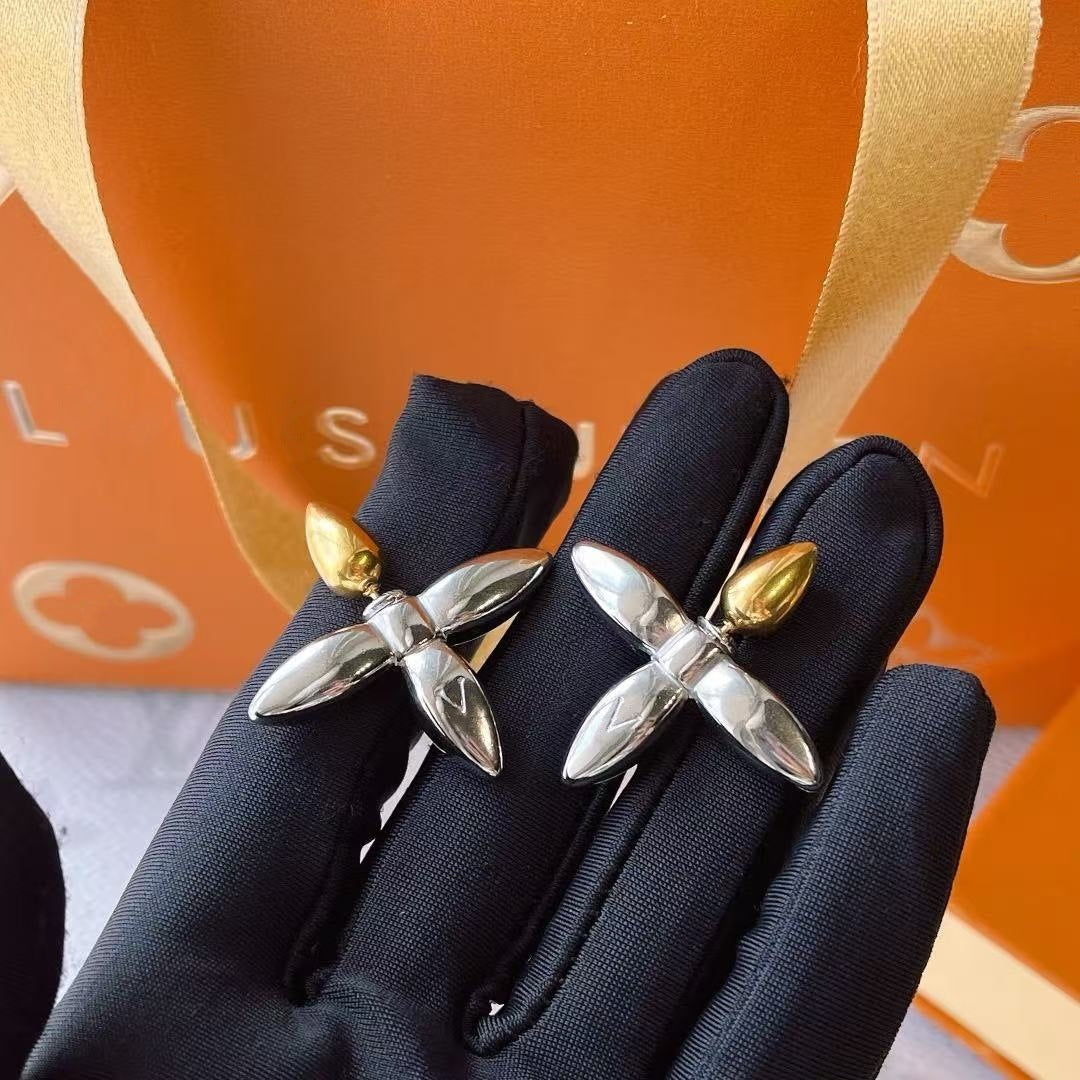 VL EARRINGS (1) 8