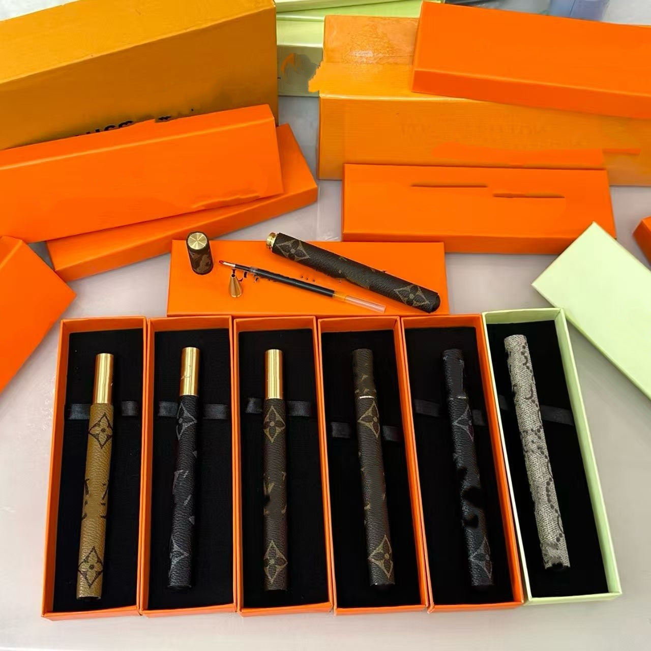 VL PENS (1) 3