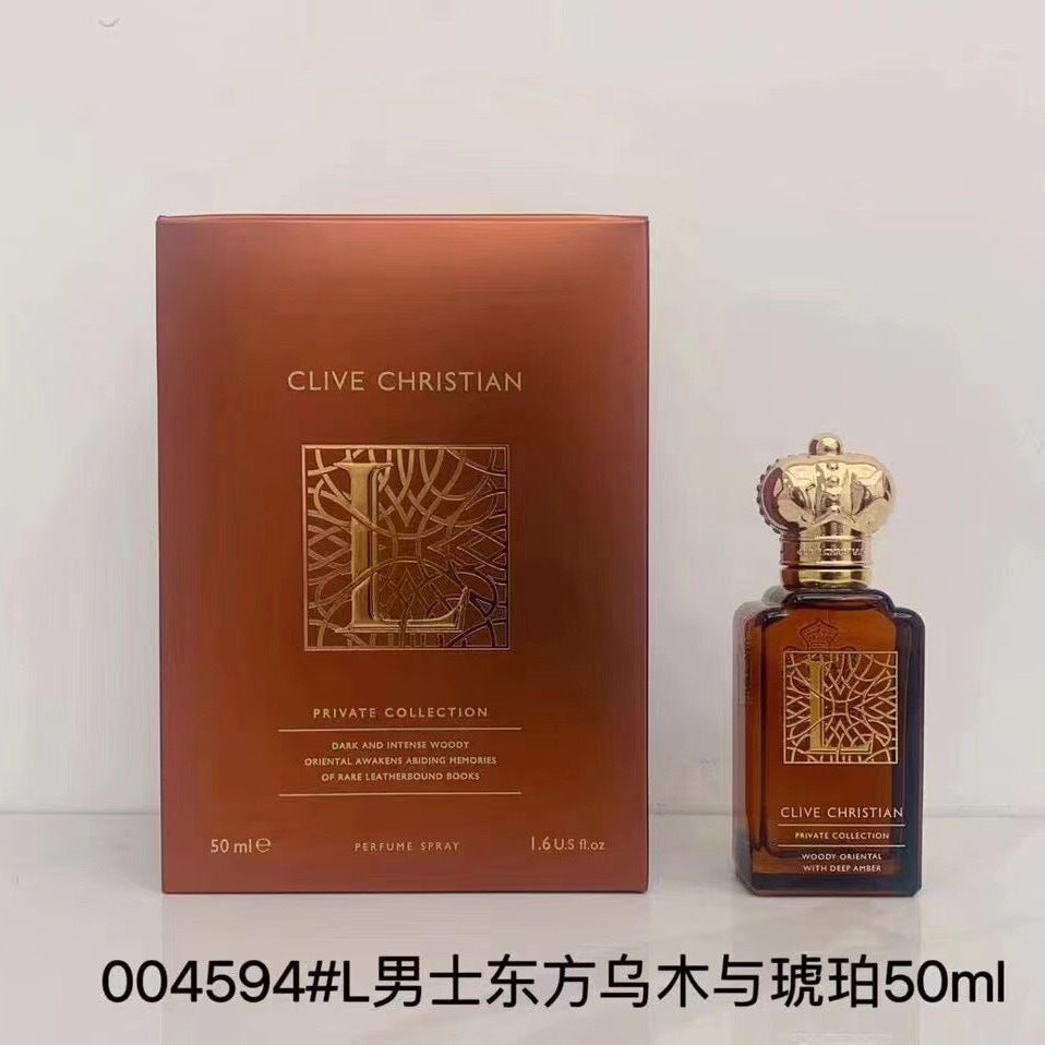 Clive Christian Private Collection perfume spray bottle and its brown box, shown on a light gray background with Chinese text overlay at the bottom.