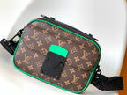VL Crossbody Bag (21)
