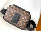 VL Crossbody Bag (21)