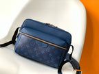 VL Crossbody Bag (21)