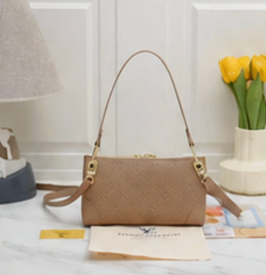 VL Handbags (3)