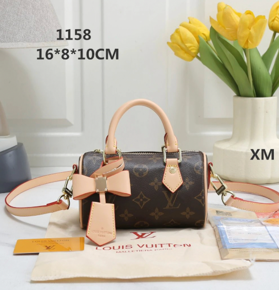 VL Handbags (12)