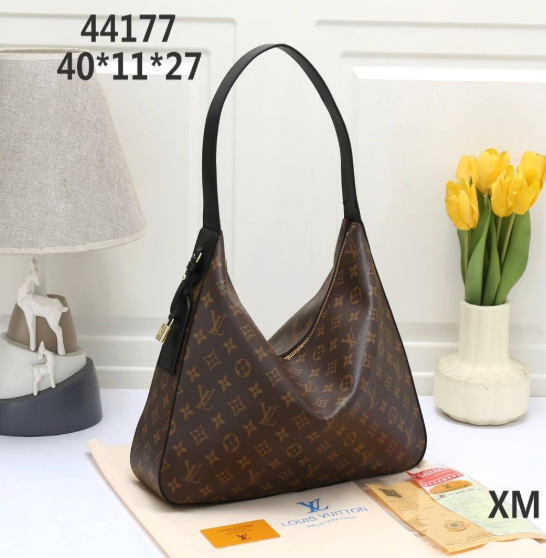 VL Handbags (5)