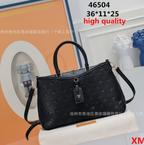 VL Handbags (13)