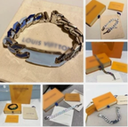 VL BRACELET (1)