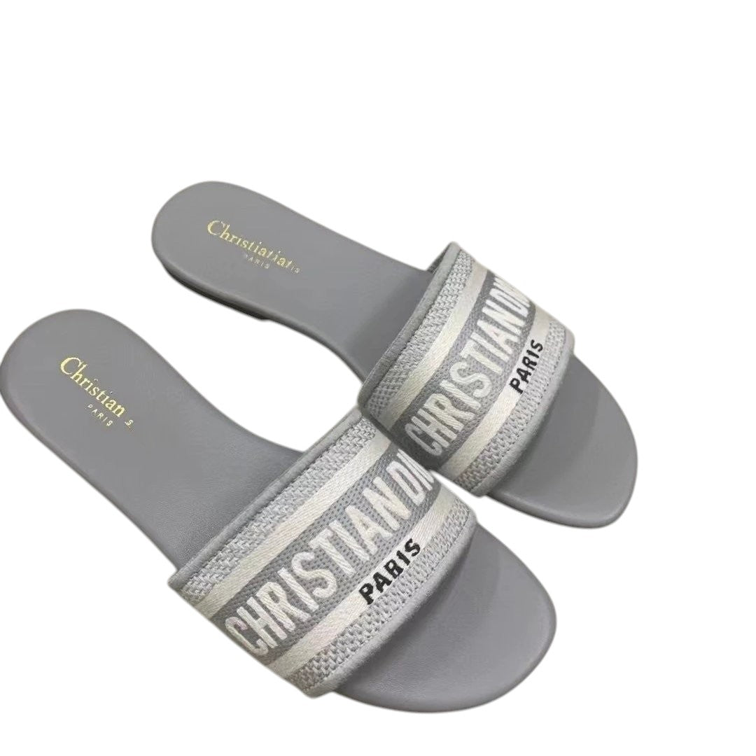 DIO Sandals 5