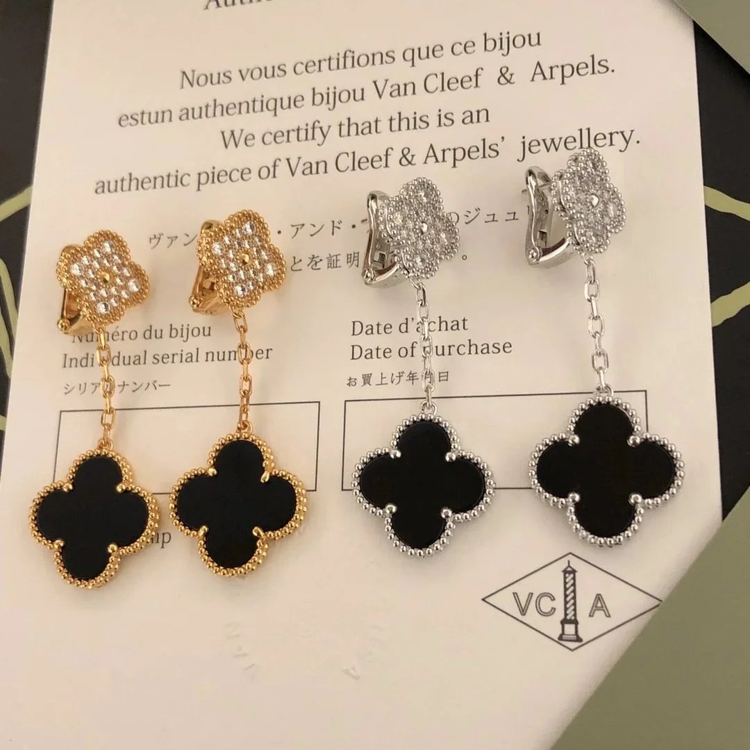 VAN CHE NECKLACES (1) 30