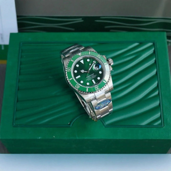 R WATCH (1)