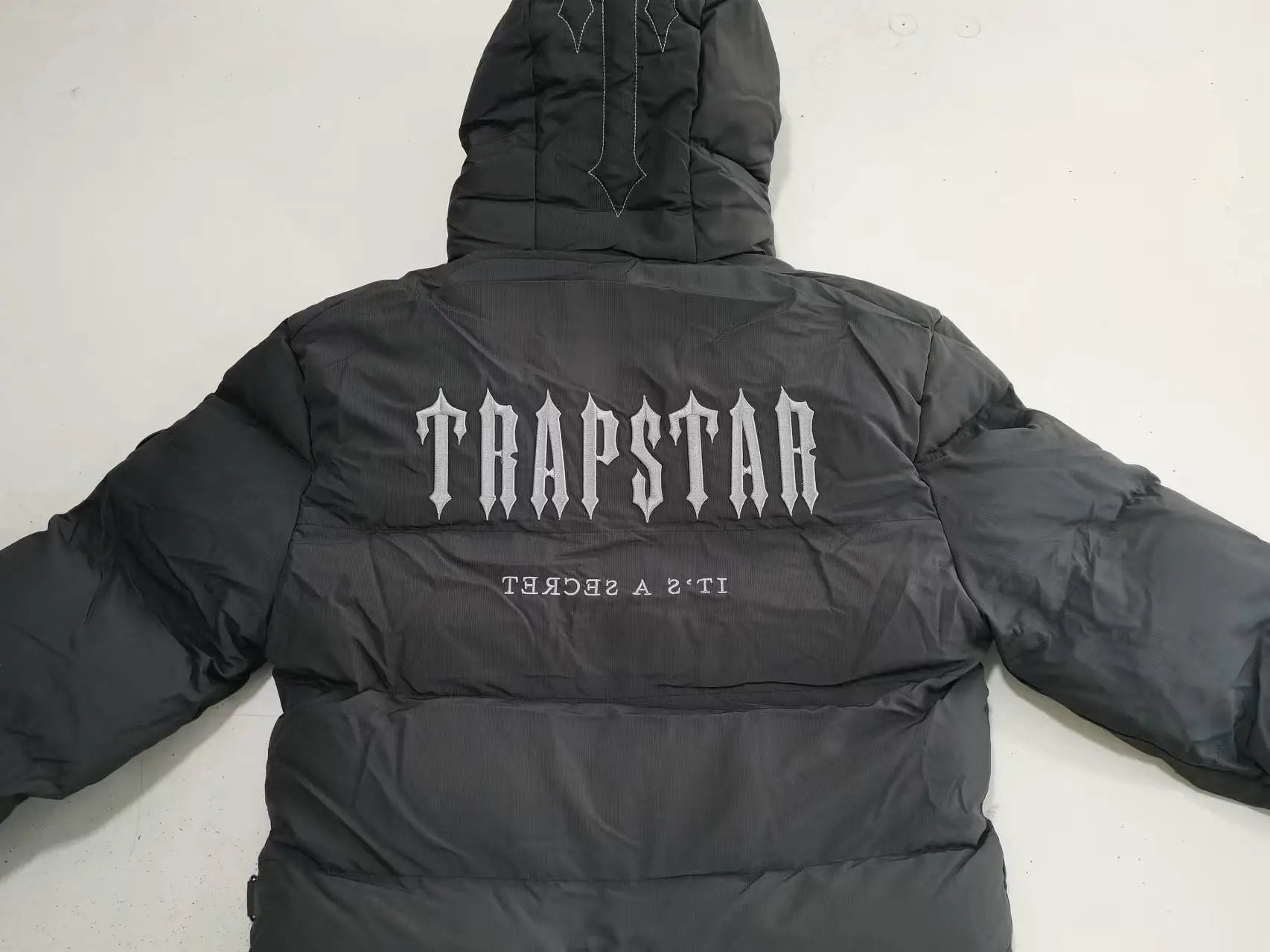 TRAP JACKET (1) 8