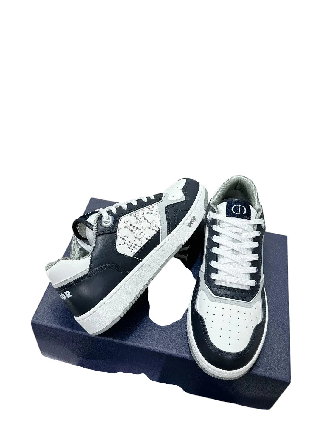 DIO Shoes (1) 9