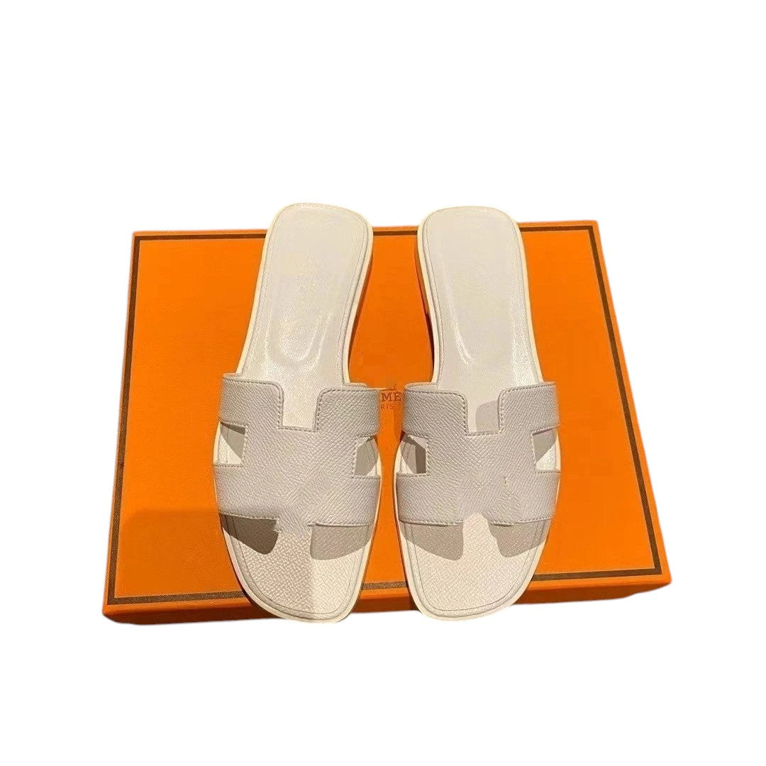 HERM Sandals 42
