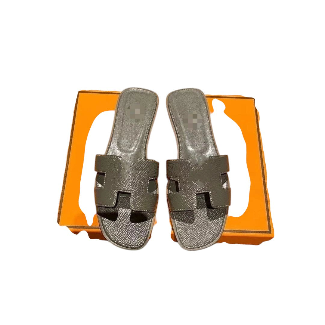 HERM Sandals 27