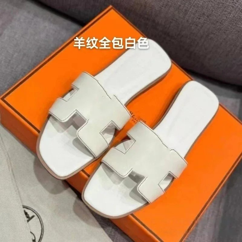 HERM Sandals 57