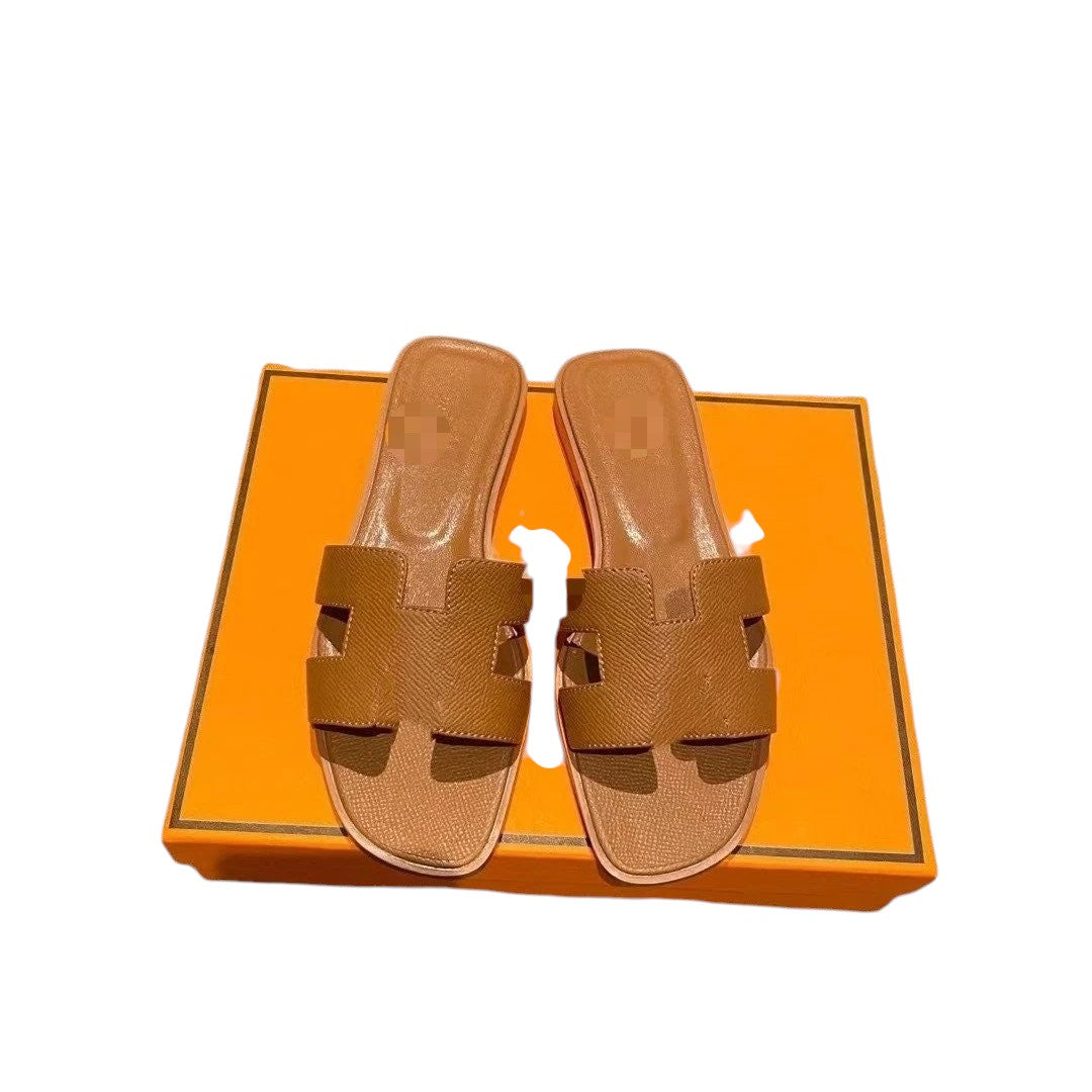 HERM Sandals 39