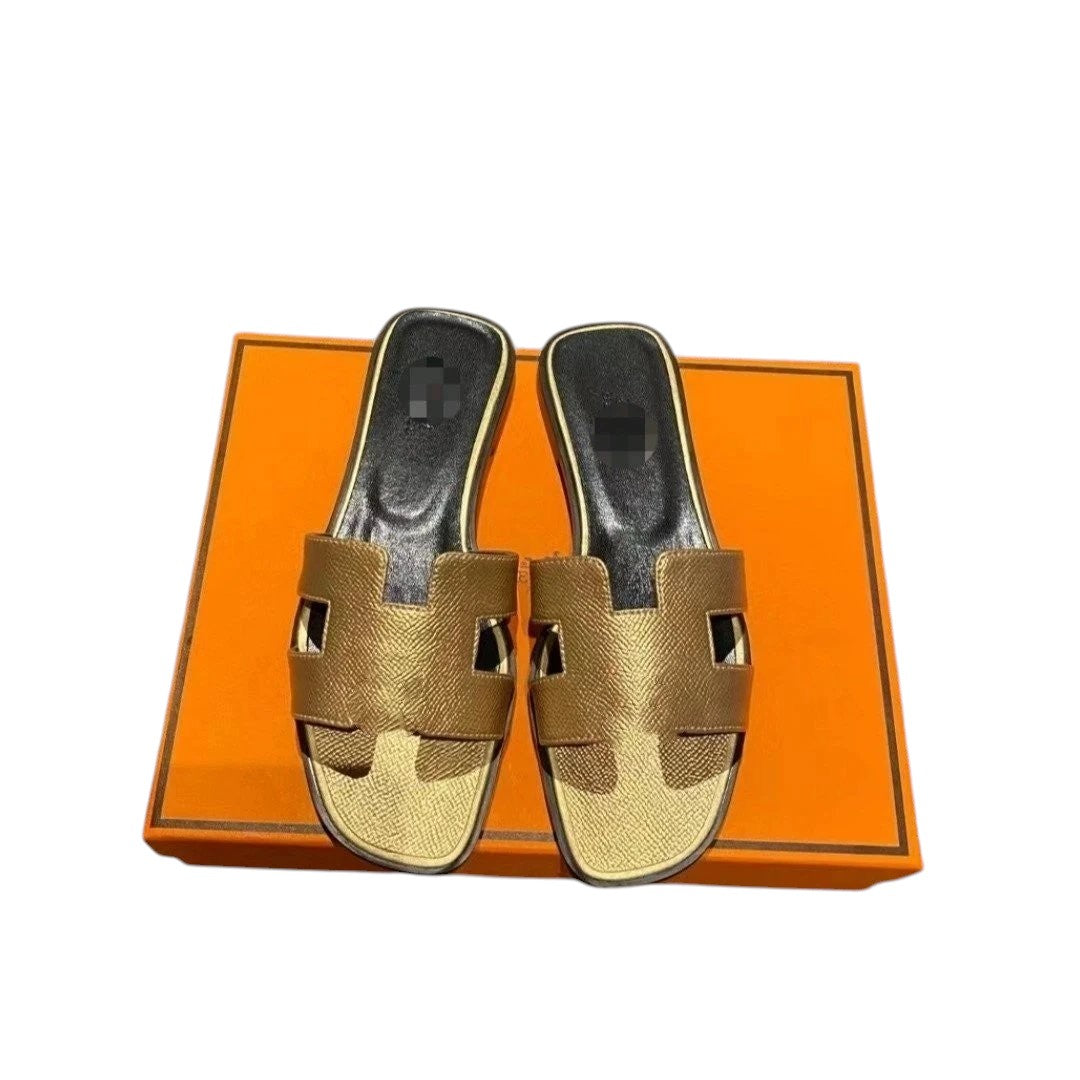 HERM Sandals 33