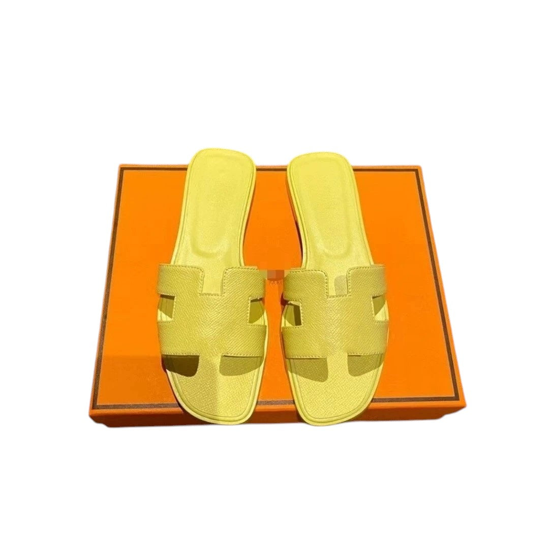 HERM Sandals 23