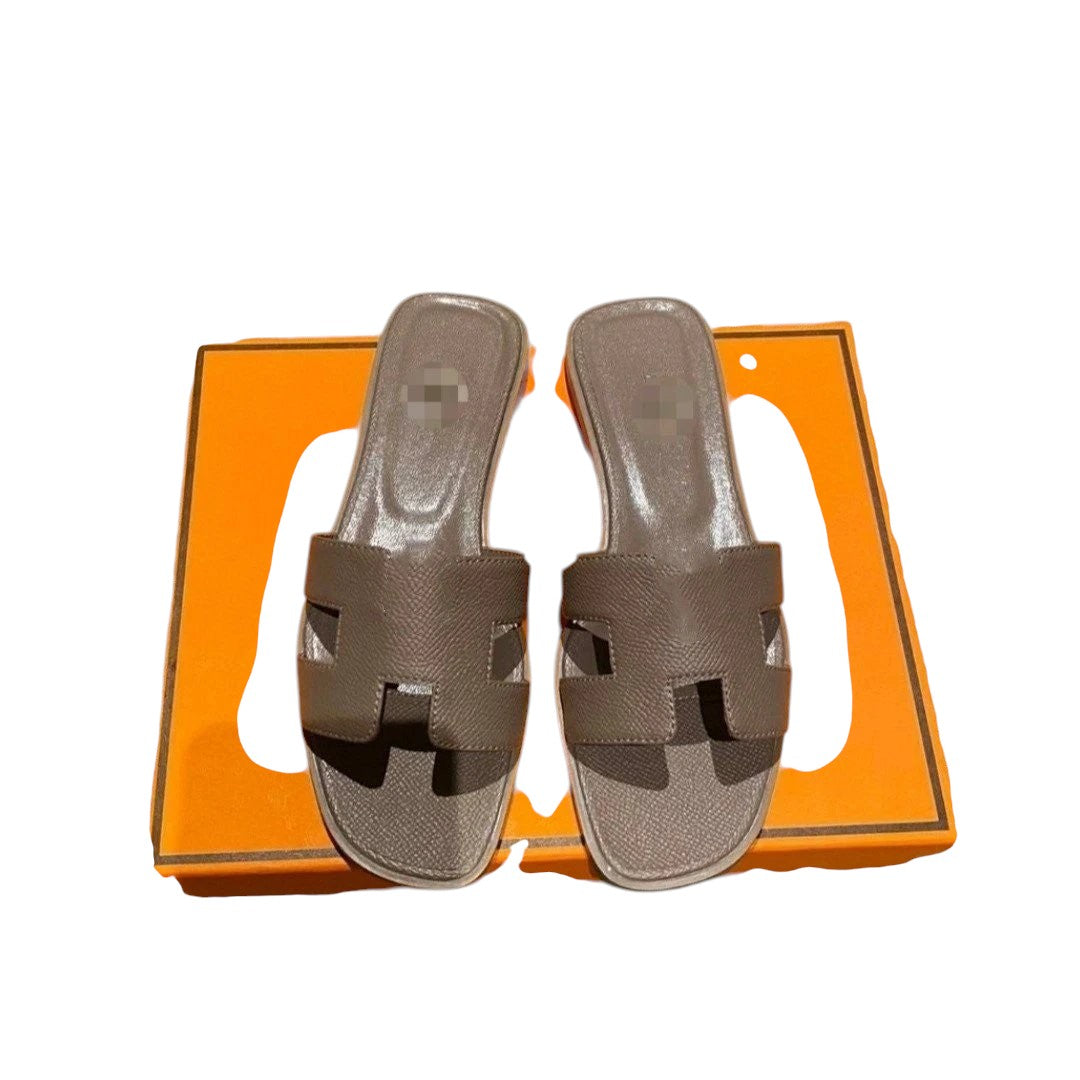 HERM Sandals 28