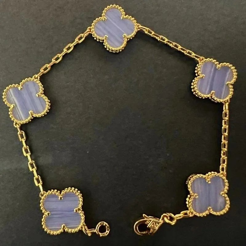 VAN CHE BRACELET (1) 8