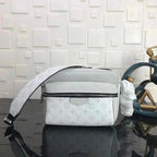 VL Handbags (2)