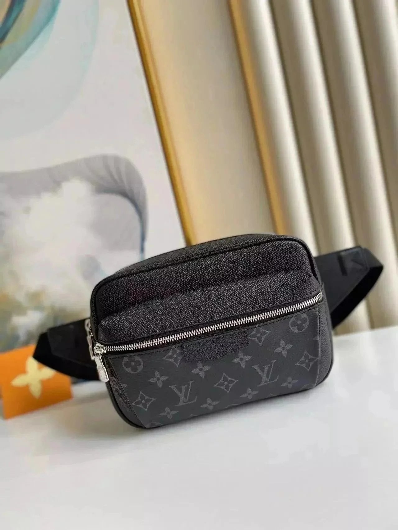 VL Handbags (2) 11
