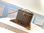 VL Handbags (2)
