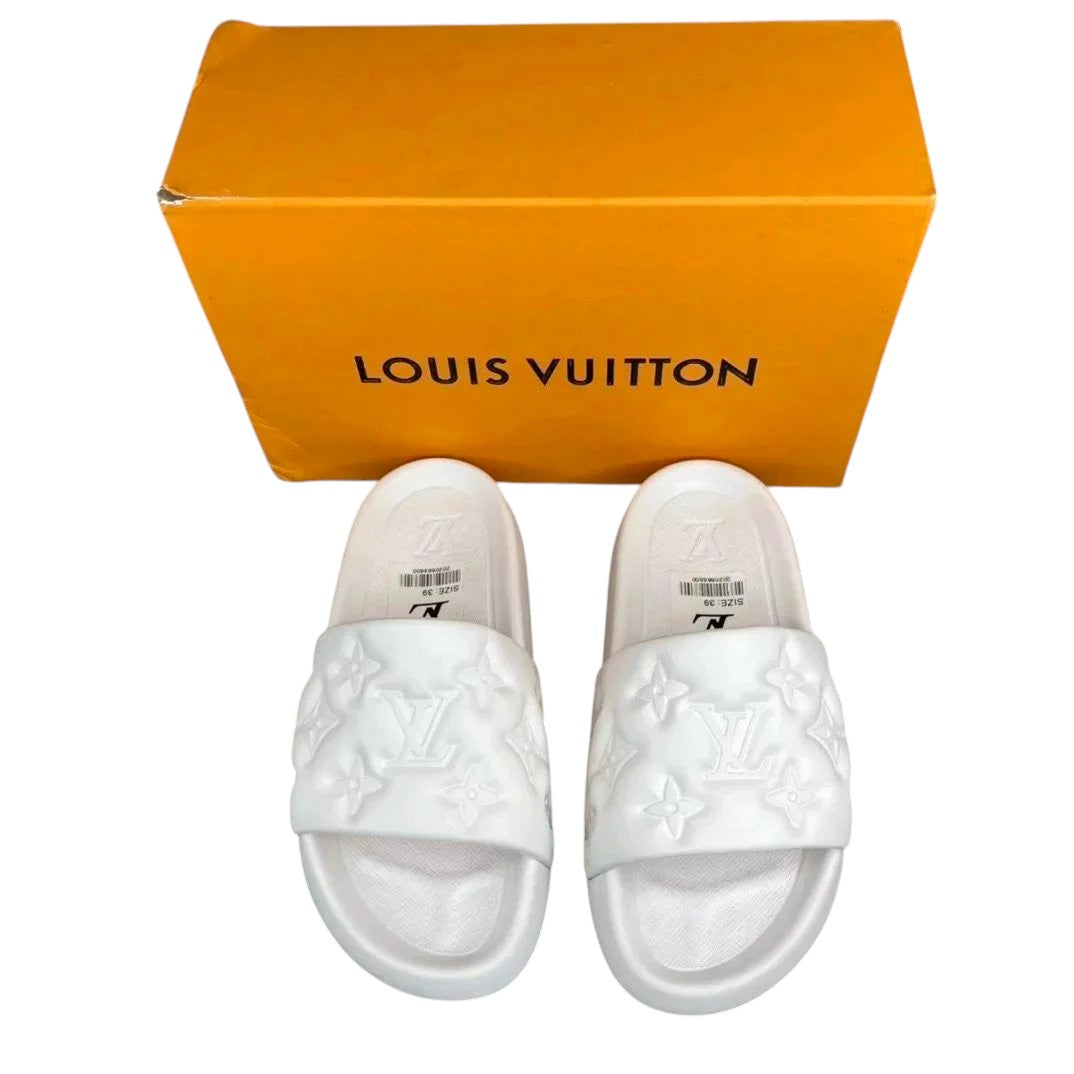 VL Sandals (1)