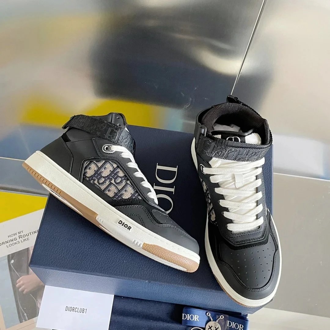 DIO Shoes (1) 43