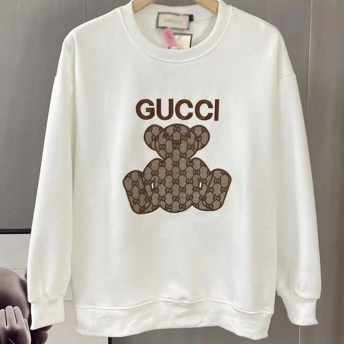 GUC CREWNECK (1) 28