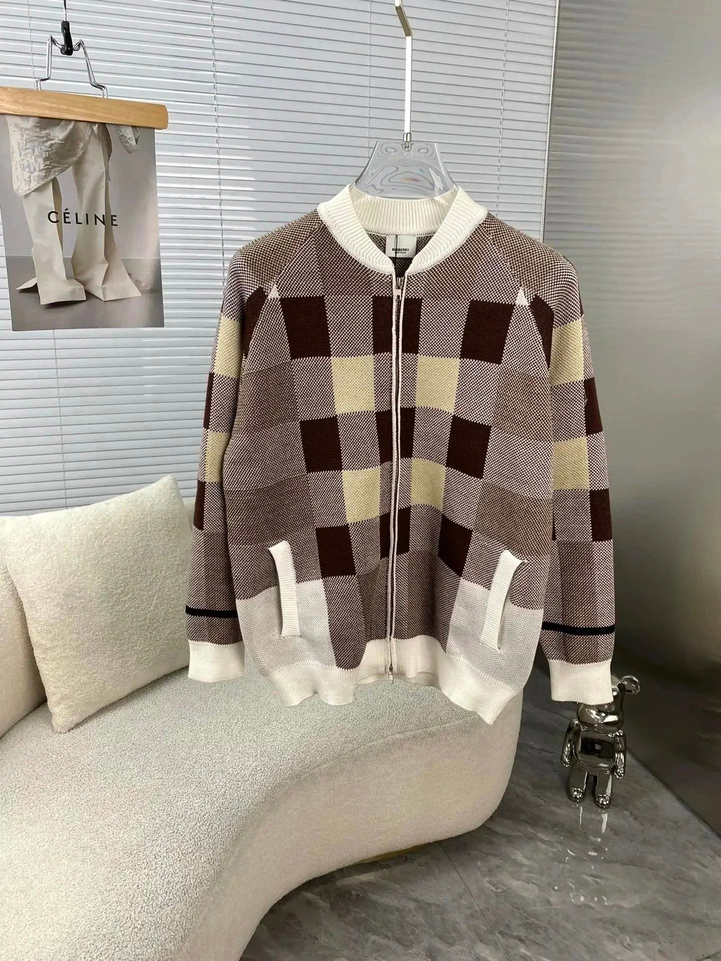 VL SWEATER (1) 28