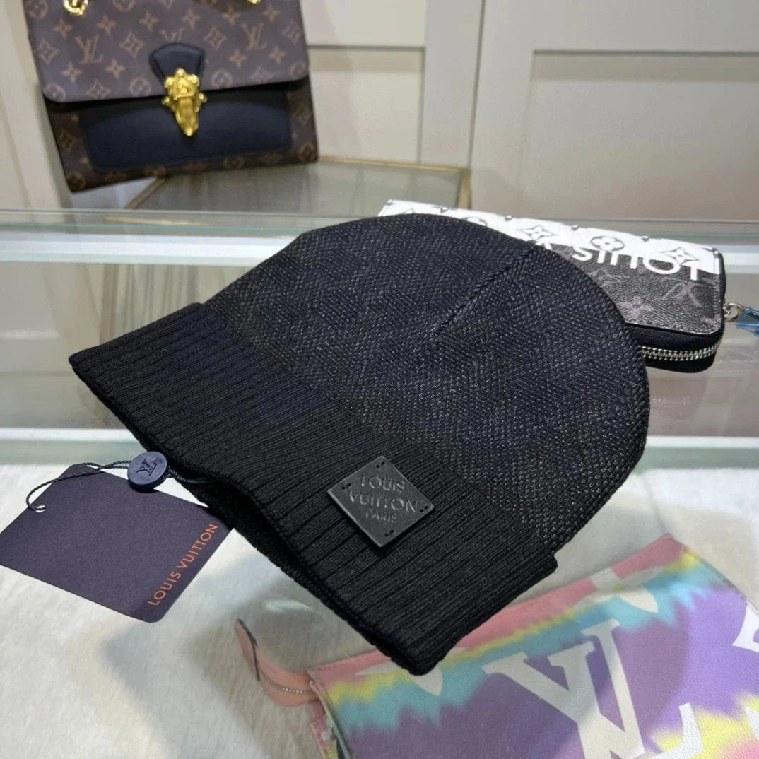 VL HAT (1) 29