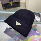MONCL HAT (3)