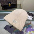 MONCL HAT (3)