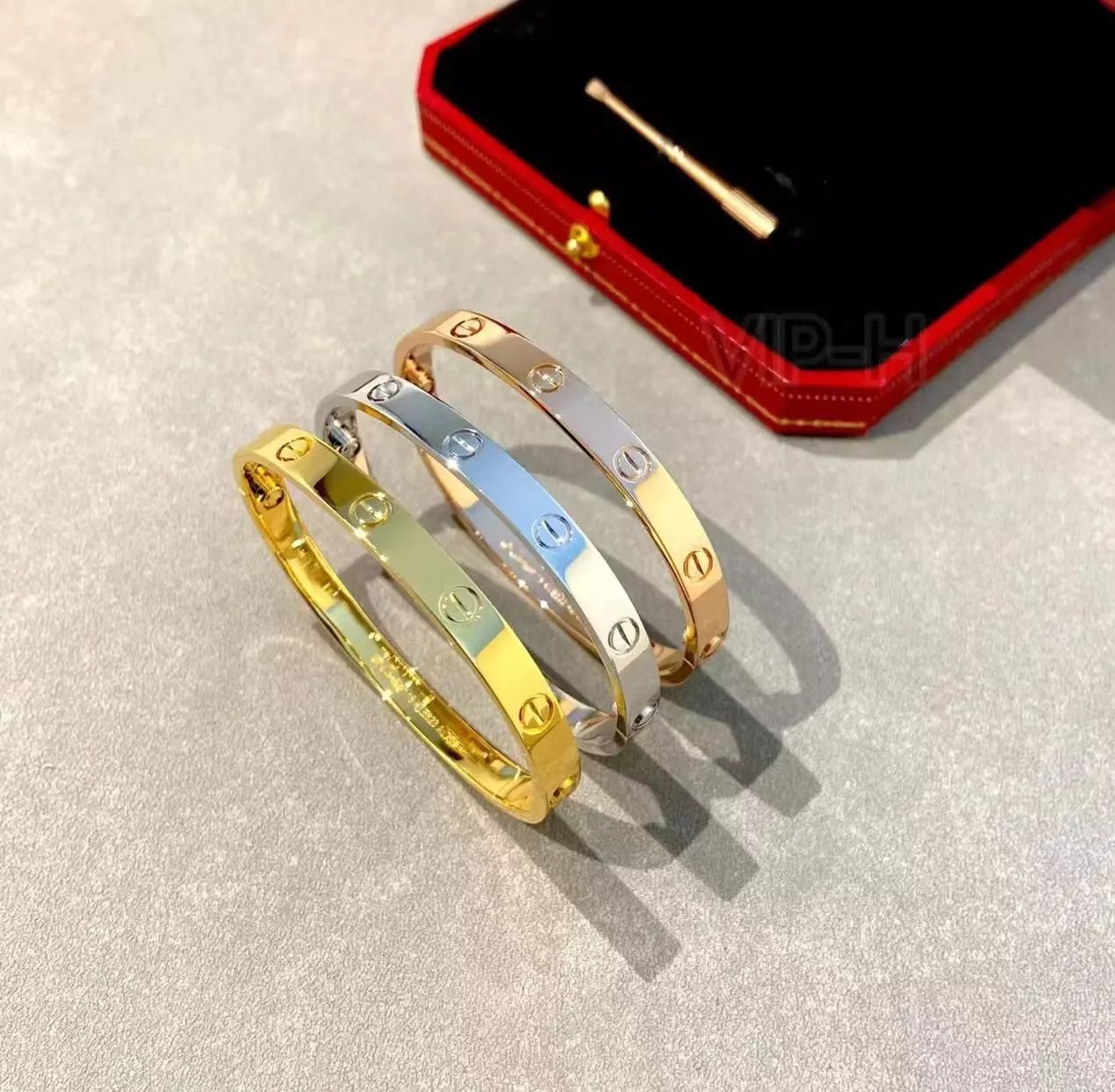 CART BRACELETS (2) 14