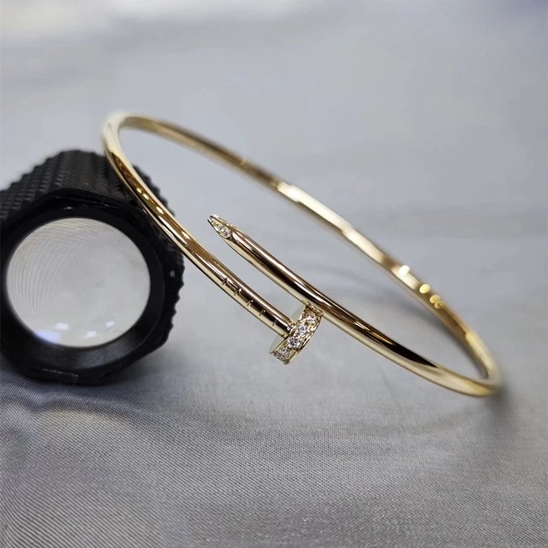 CART BRACELETS (1) 8
