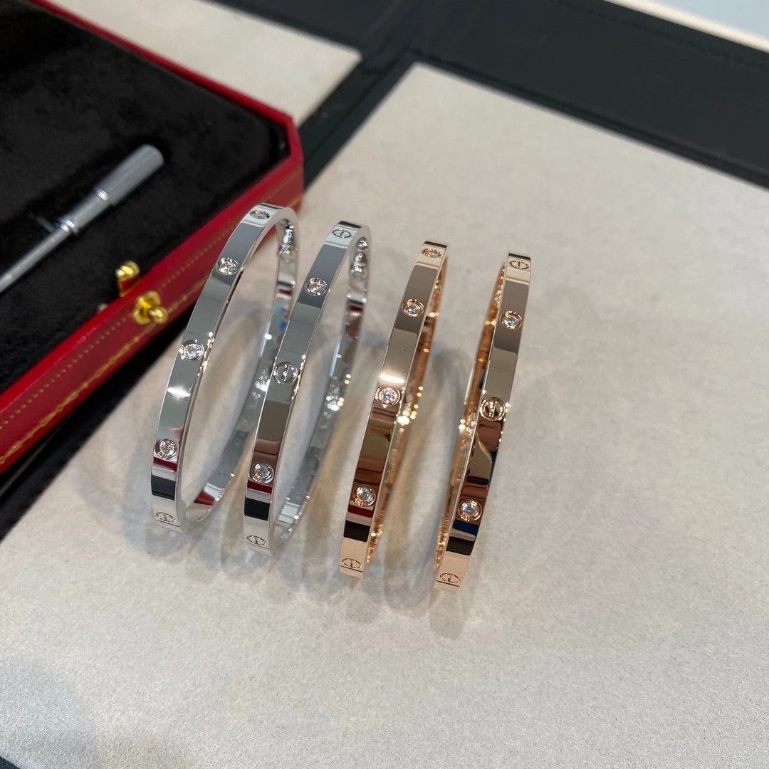 CART Luxury Love Bracelets