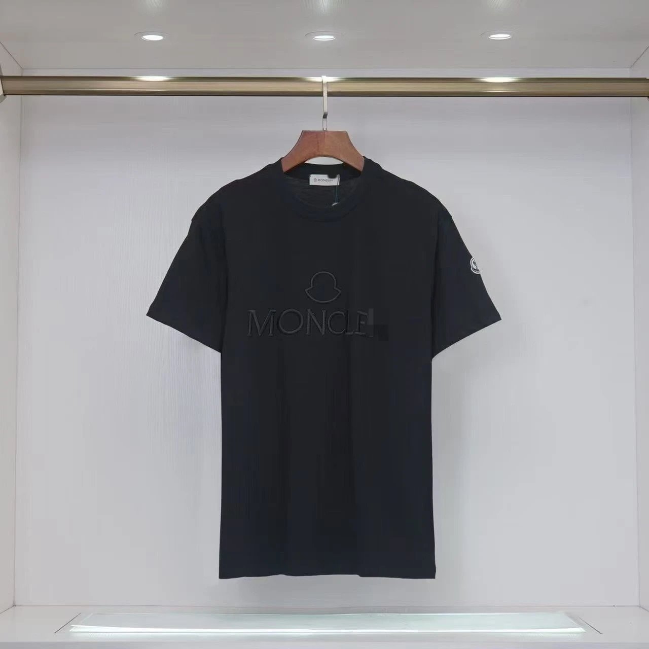 MONCL TEE (1) 5