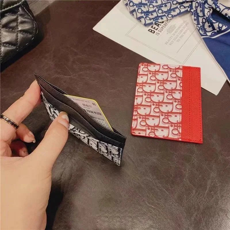 DIO CARDHOLDER (1) 6