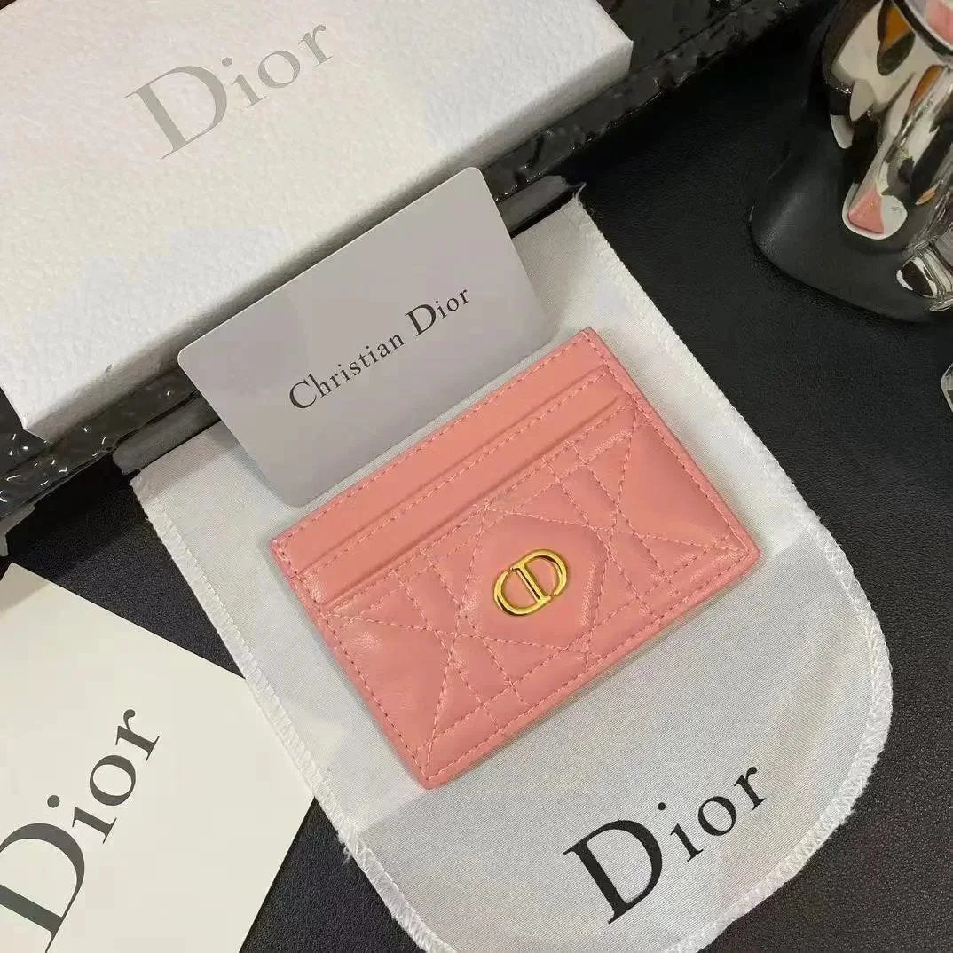 DIO CARDHOLDER (1) 27