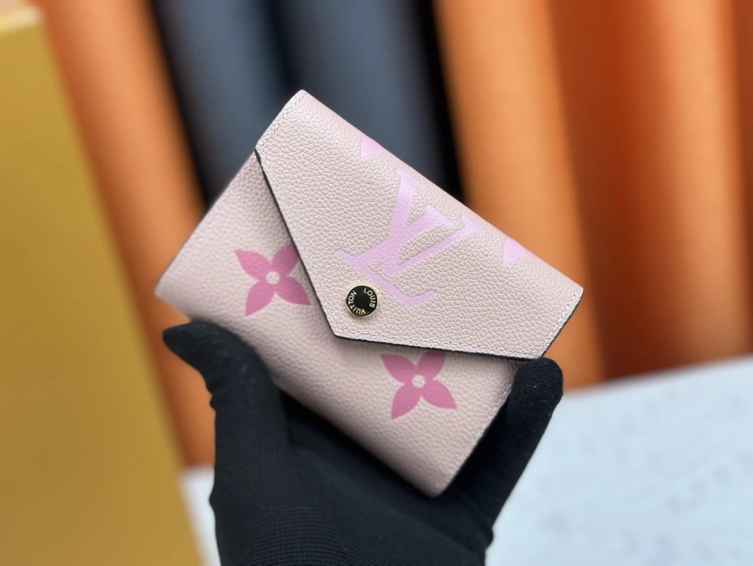 VL WALLETS (2) 7