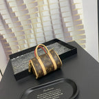 VL Handbags (9)